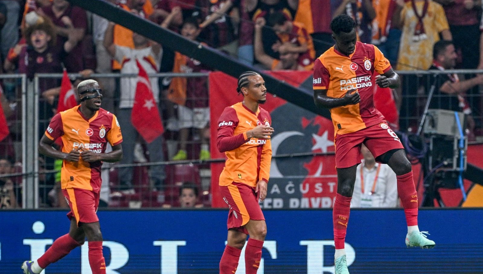 Galatasaray’dan 4’te 4: Sanchez, Osimhen, Icardi!