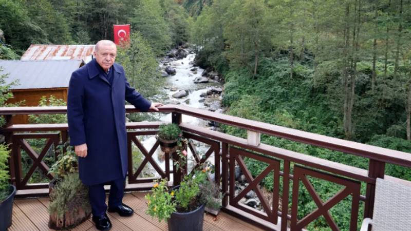 cumhurbaskani erdogan ayder yaylasini ziyaret etti Z1yZlxRT