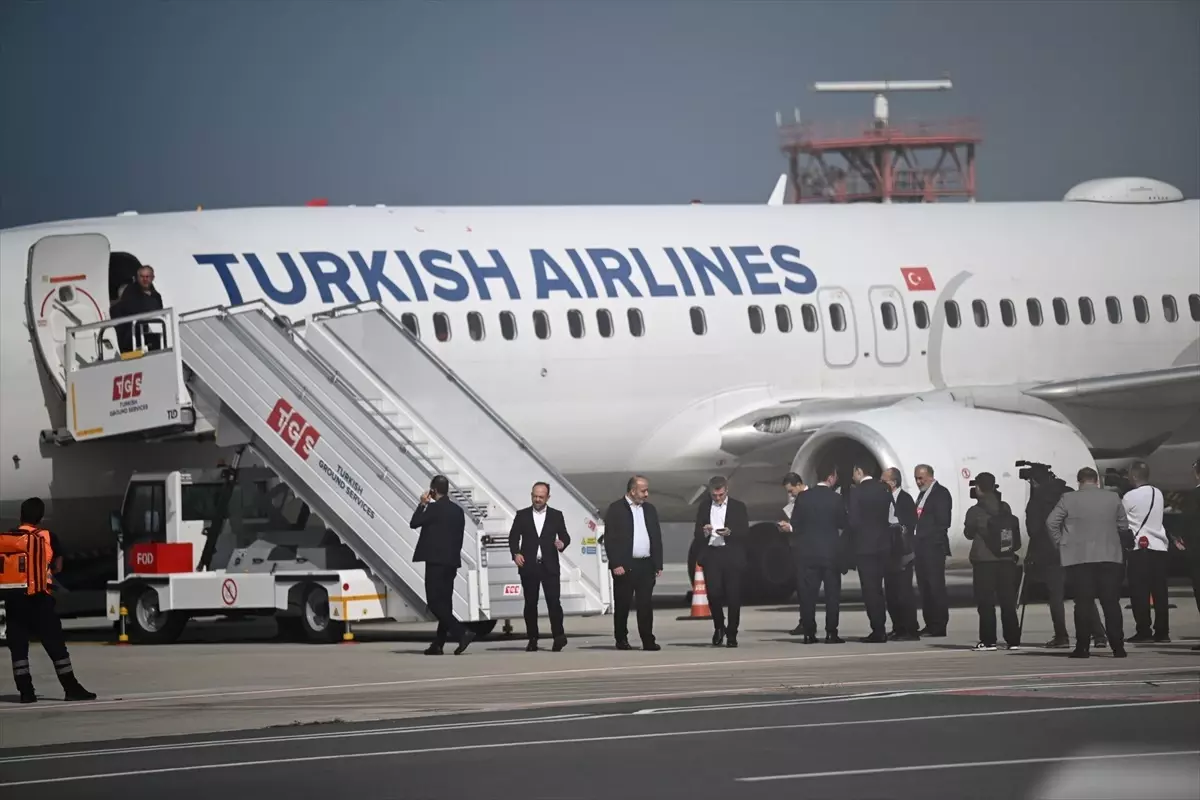 ozgurluk filosu koalisyonuactivistler istanbula dondu gSJnnxPg