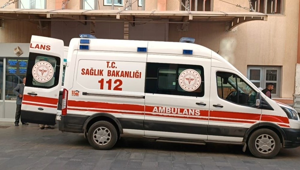 trabzon yolunda mola verdiler 35 yolcu hastanelik oldu PdmsRgY8