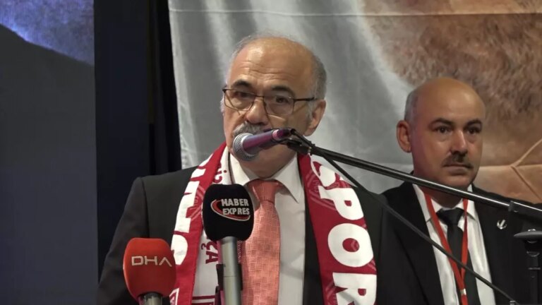 yrp kongresinde ekonomi ve baris elestirisi IsRn69xt.jpg