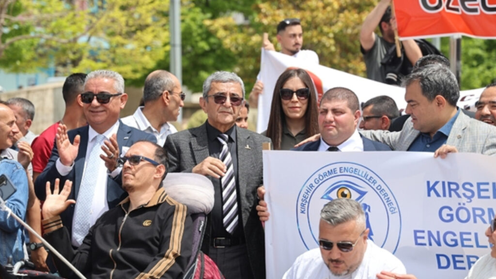 Kırşehir’de Engelli Bireyler İçin Farkındalık Yürüyüşü