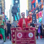 Mehteran Birliği, New York’ta Türk Günü Yürüyüşü Kapsamında Muhteşem Bir Performans Sergiledi