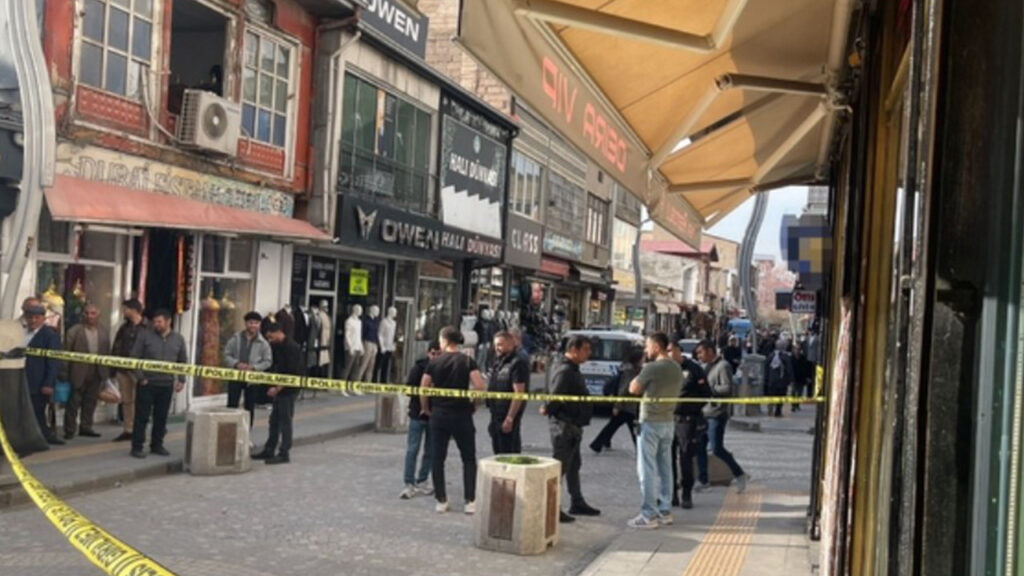 Van’da Sokakta Silahlı Saldırı: 1 Kişi Yaralandı