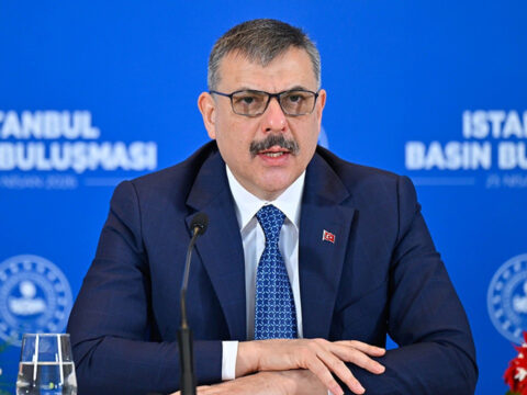 Bakan ciftci acikladi sahipsiz sokak hayvanlarinin yuzde 92si D8CHAODv